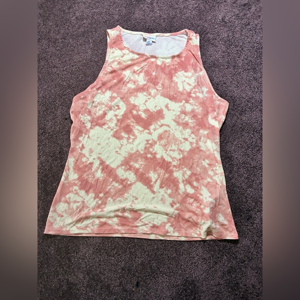 LulaRoe Pink and Cream Tie-Dye Tank Top - Picture 1 of 3
